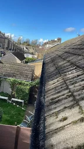 gutter cleaning service lancaster